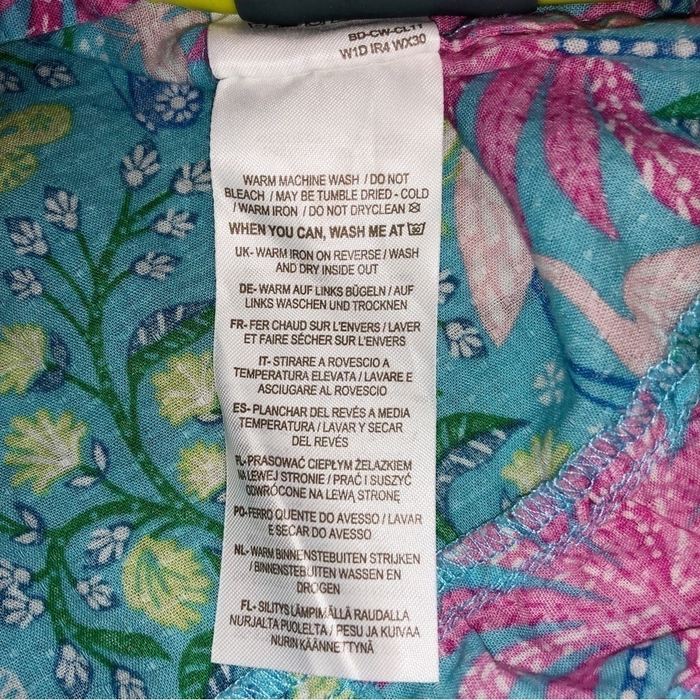 Boden Floral and Flamingos Shorts Romper Size 11-12Y - Picture 7 of 9